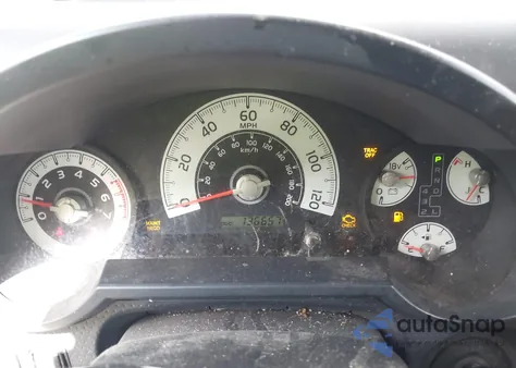 2012 Toyota Fj Cruiser z USA, uszkodzony, nr VIN JTEBU4BF5CK127191